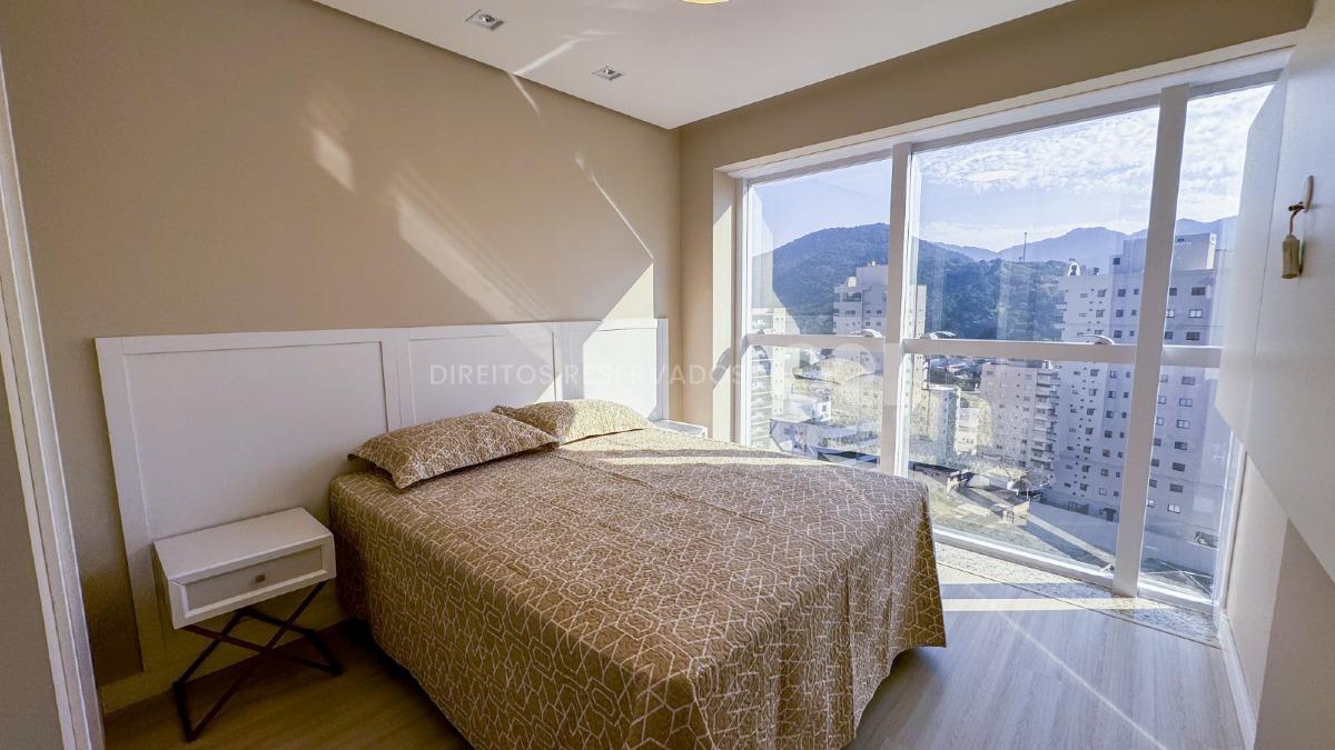 Apartamento com 3 Suítes no Quatro Ilhas no Centro de Itapema