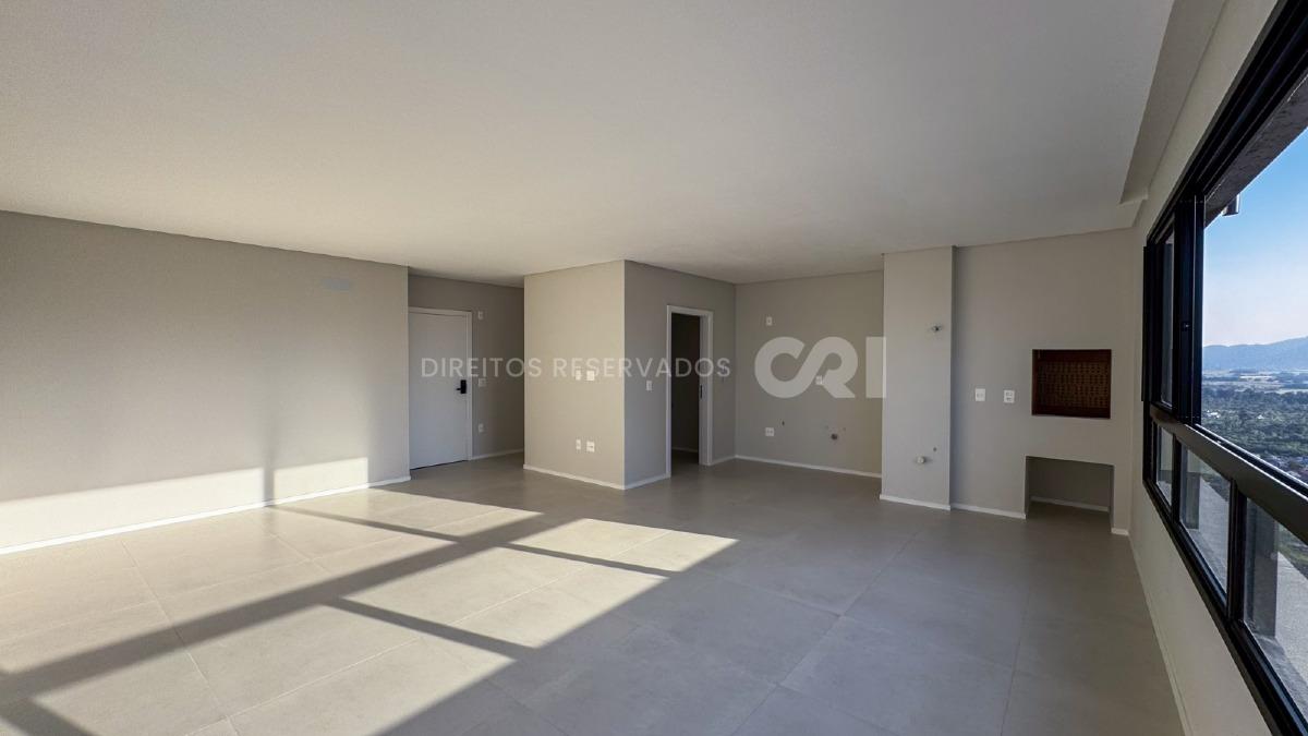 Apartamento com 3 Suítes no La Joie em Meia Praia, Itapema