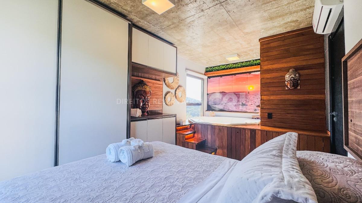 Apartamento Mobiliado com 1 Suíte no MaxHaus na Praia Brava em Itajaí