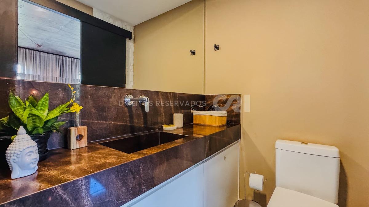 Apartamento Mobiliado com 1 Suíte no MaxHaus na Praia Brava em Itajaí