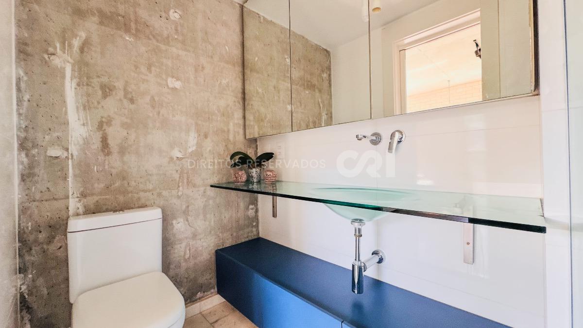 Apartamento com 1 Quarto Mobiliado no MaxHaus na Praia Brava em Itajaí