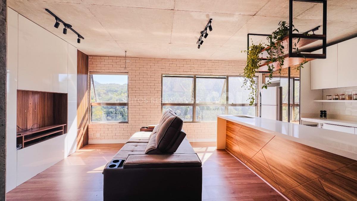Apartamento com 1 Quarto Mobiliado no MaxHaus na Praia Brava em Itajaí