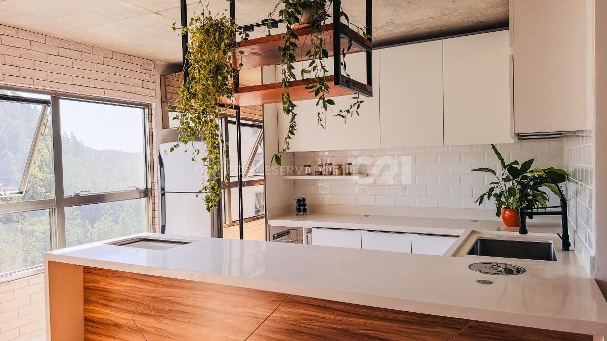 Apartamento com 1 Quarto Mobiliado no MaxHaus na Praia Brava em Itajaí