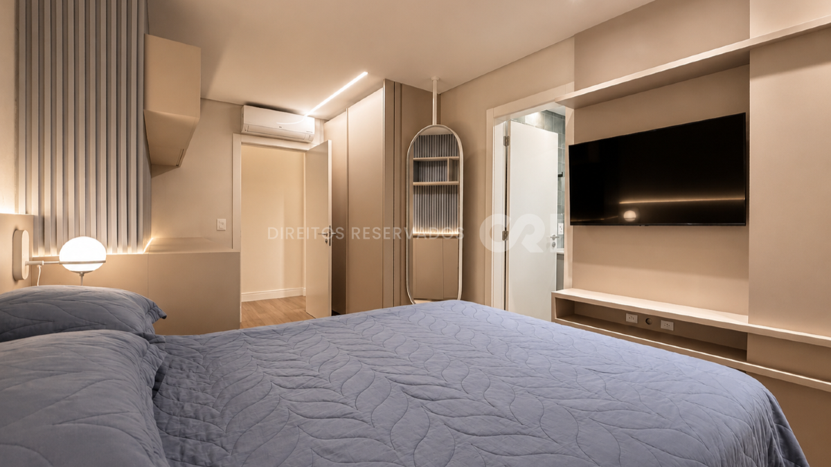 Apartamento com 3 Suítes no Edifício Le Blanc na Praia Brava em Itajaí