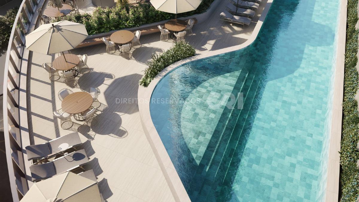 Apartamento com 4 Suítes no Edifício Elbrus no Centro de Balneário Camboriú