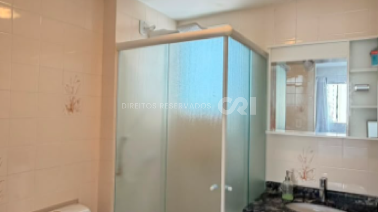 Apartamento com 3 Dormitórios no Edifício Cravo e Canela no Centro de Balneário Camboriú