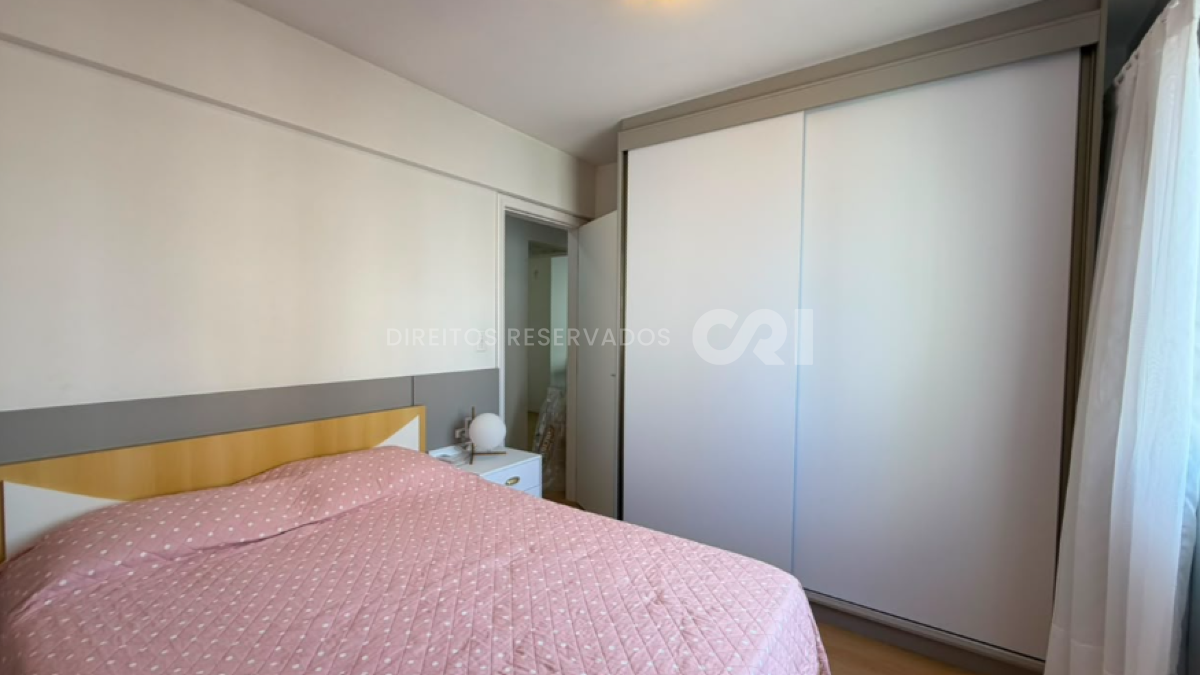 Apartamento com 3 Dormitórios no Edifício Cravo e Canela no Centro de Balneário Camboriú