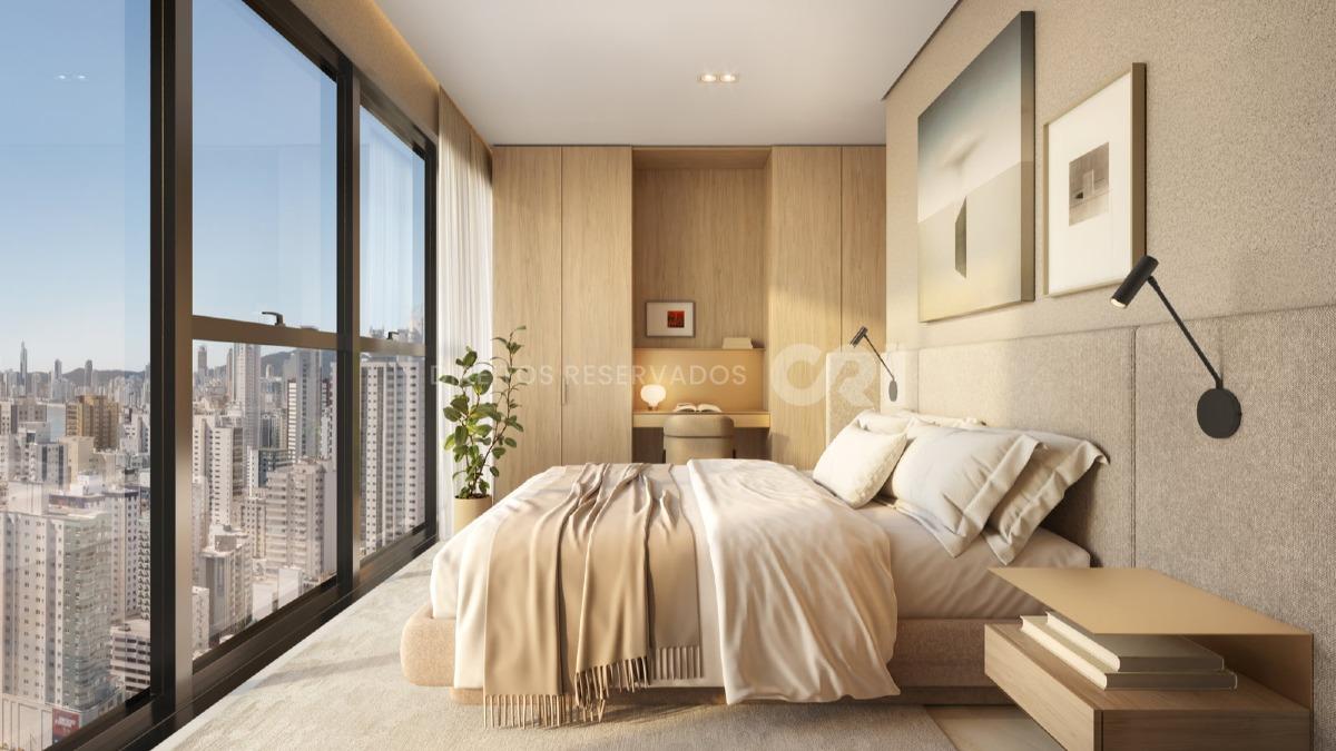 Apartamento com 4 Suítes no Green Hills no Bairro Pioneiros em Balneário Camboriú