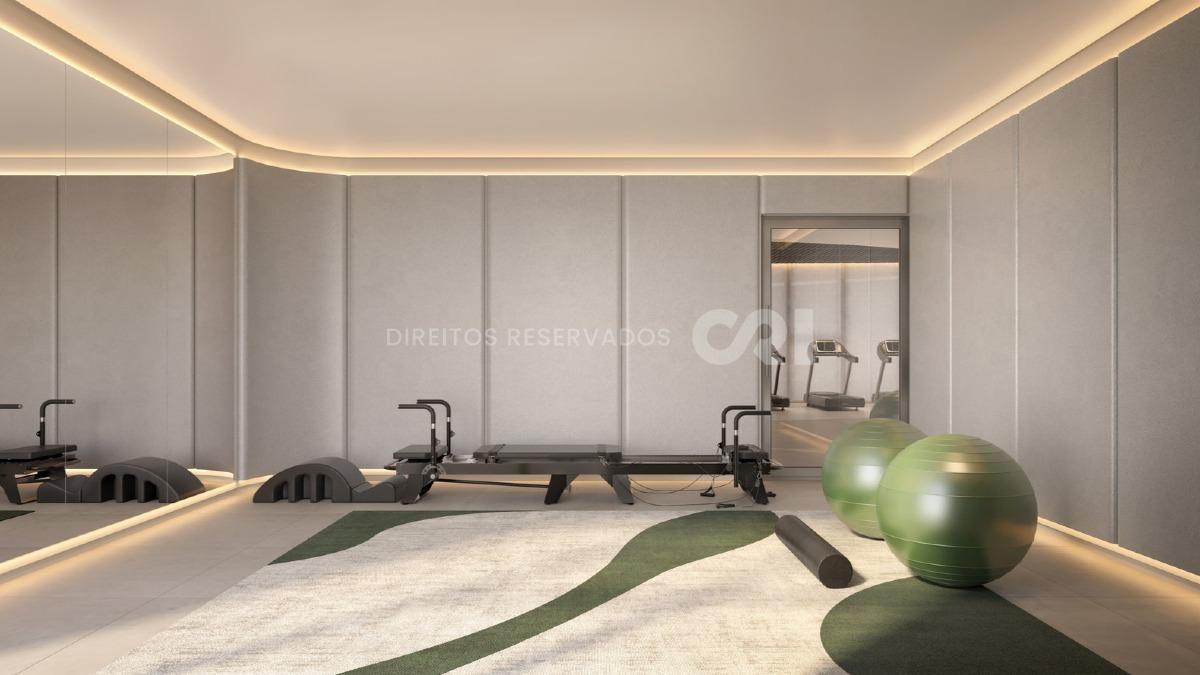 Cobertura Triplex com 5 Suítes no Edifício Elbrus no Centro de Balneário Camboriú