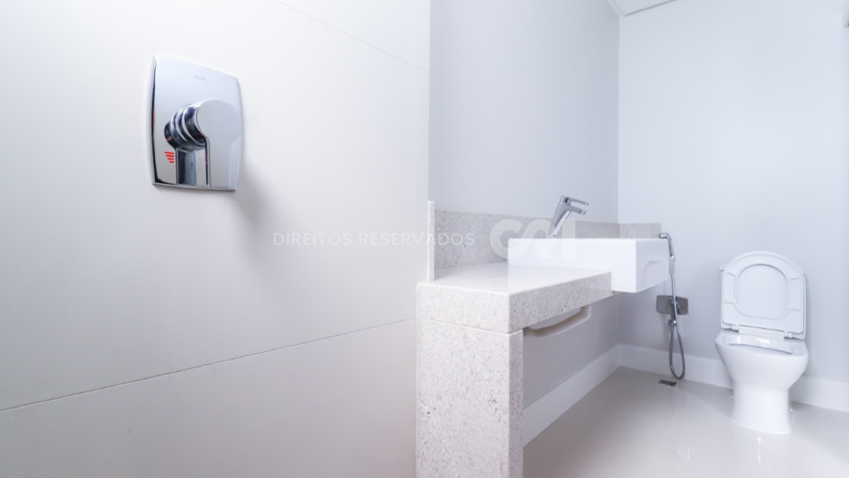 Apartamento Frente Mar no Ibiza Torre Norte na Av. Atlântica, Centro de Balneário Camboriú