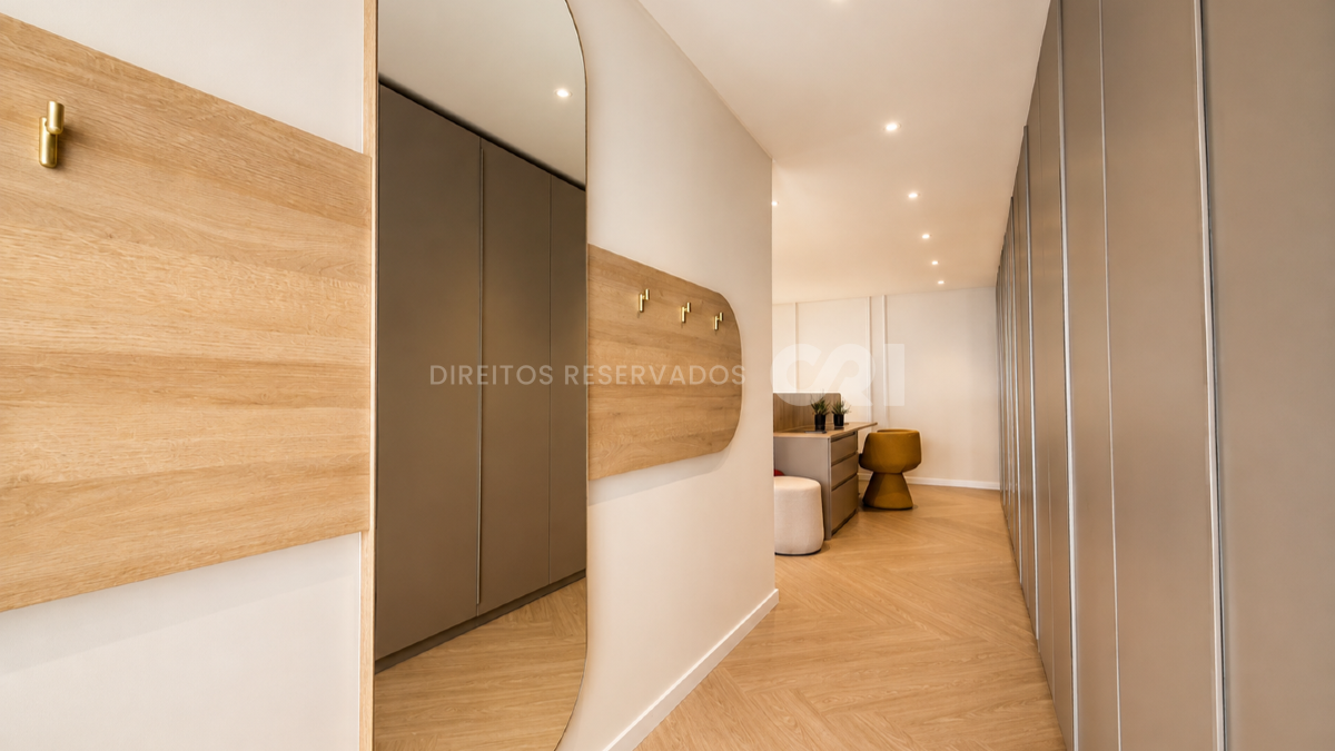 Garden duplex frente mar com 4 suítes no Sunrise na Praia Brava em Itajaí 