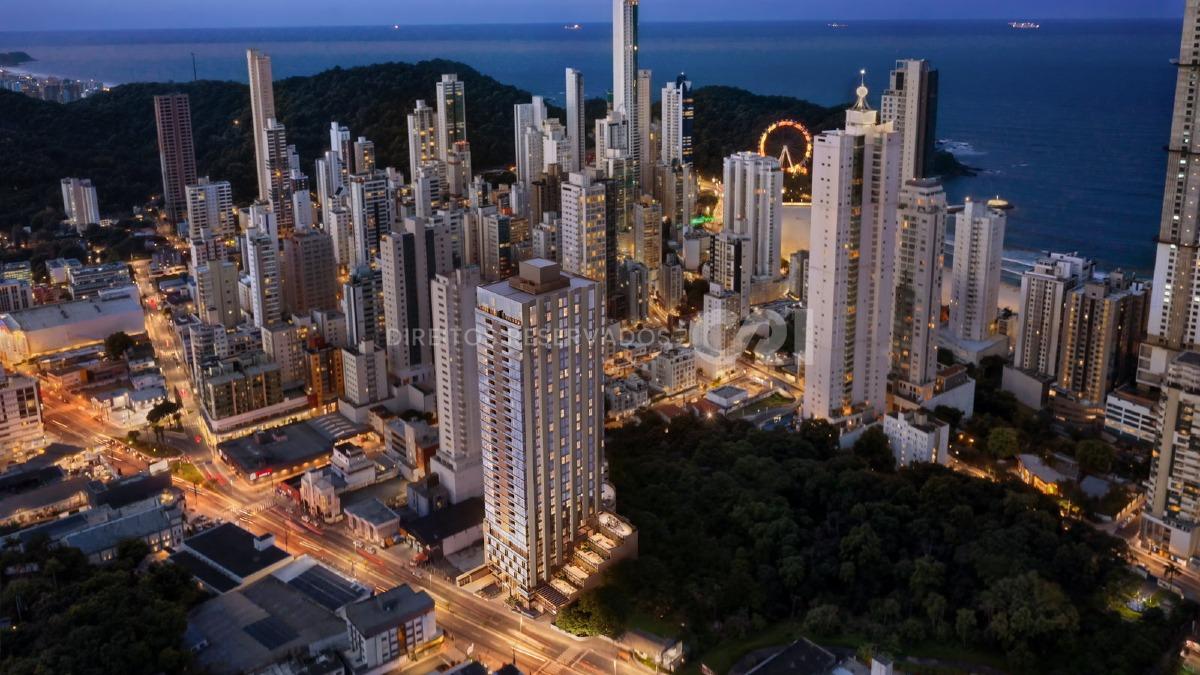 Apartamento com 4 Suítes e 148,40 m² no Green Hills em Pioneiros, Balneário Camboriú