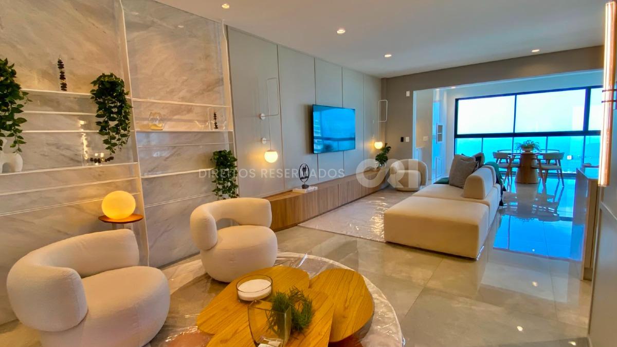 Apartamento Showroom com 4 Suítes no Shard Tower em Meia Praia, Itapema
