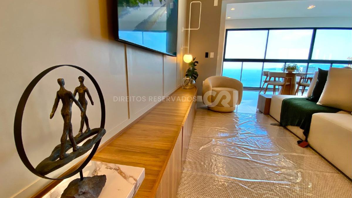 Apartamento Showroom com 4 Suítes no Shard Tower em Meia Praia, Itapema