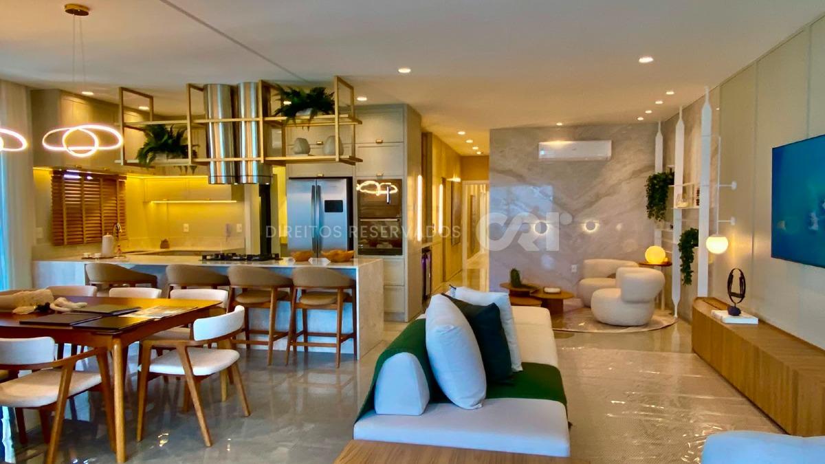 Apartamento Showroom com 4 Suítes no Shard Tower em Meia Praia, Itapema