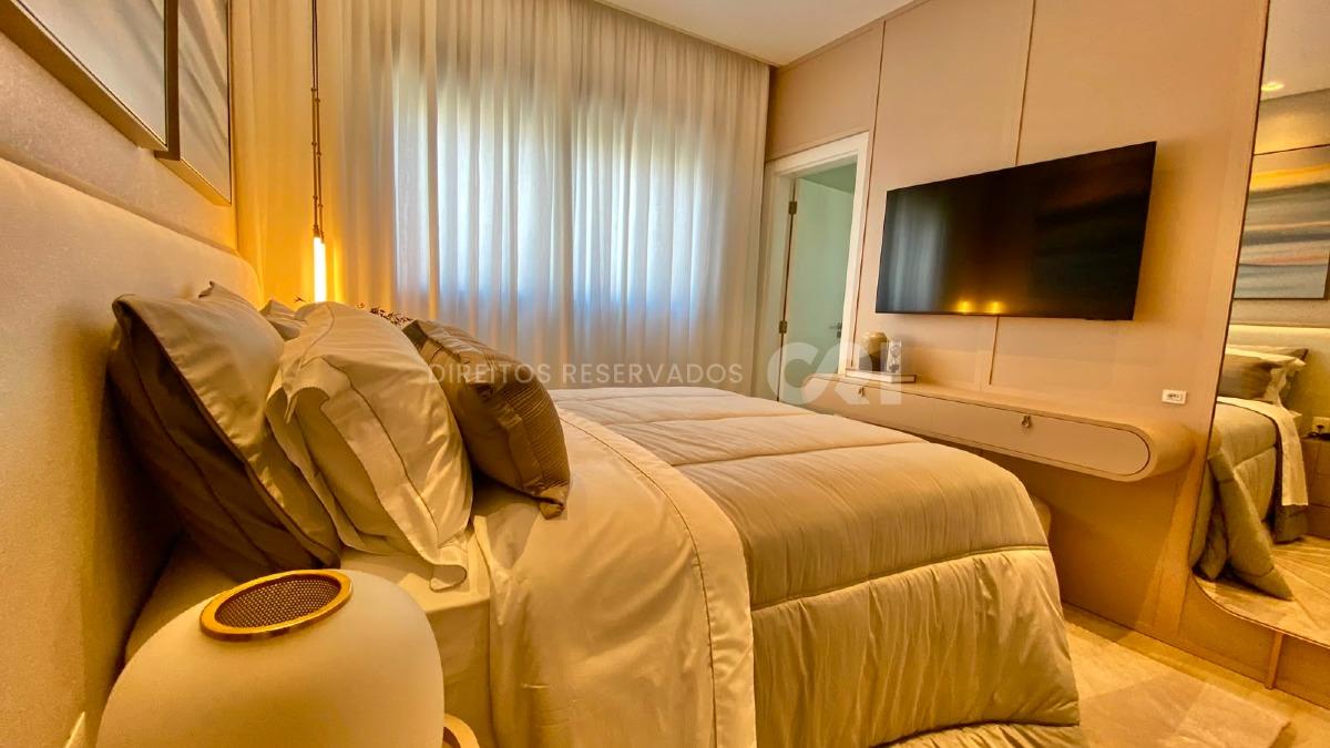 Apartamento Showroom com 4 Suítes no Shard Tower em Meia Praia, Itapema