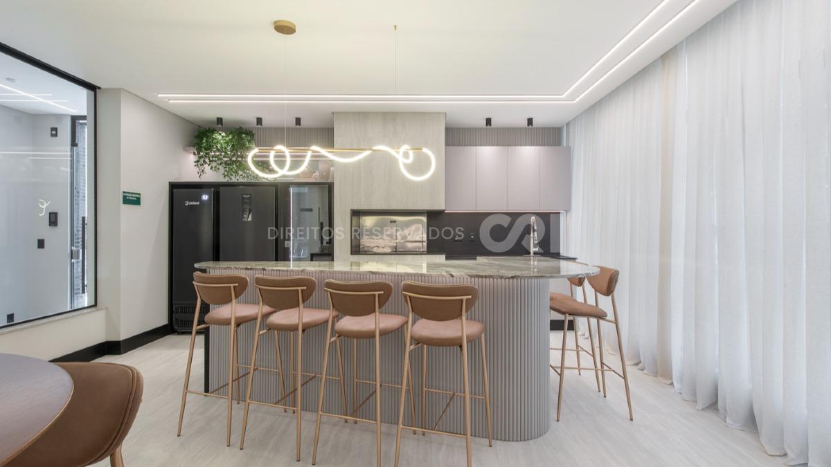 Apartamento de Alto Padrão com 3 Suítes no Imperia Del Mare na Meia Praia, Itapema