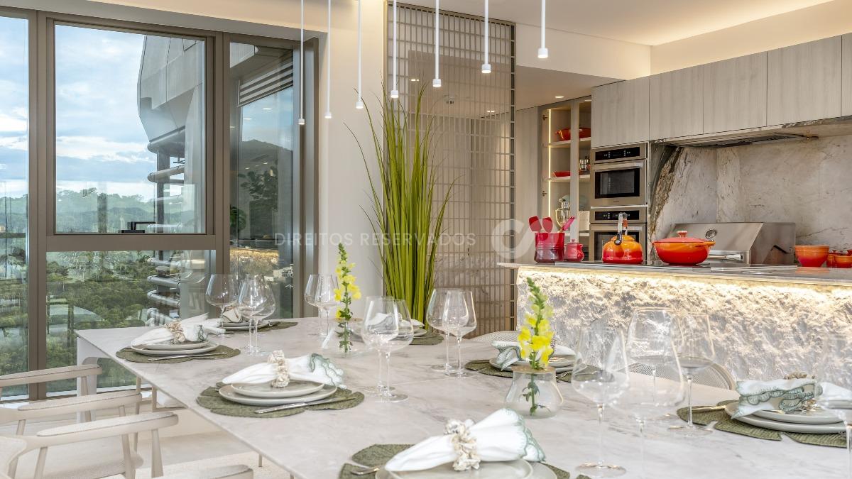 Apartamento Mobiliado com 4 Suítes no Yachthouse by Pininfarina na Barra Sul em Balneário Camboriú