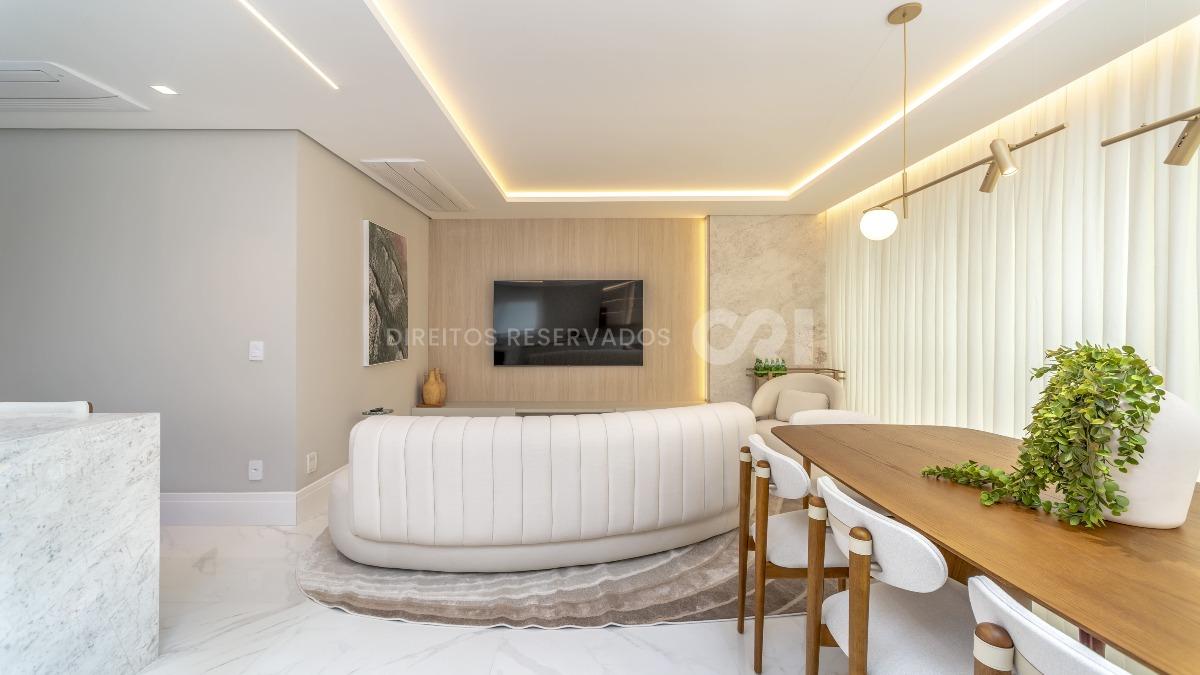 Apartamento Mobiliado com 4 Suítes no Skyline Tower no Pioneiros, Balneário Camboriú