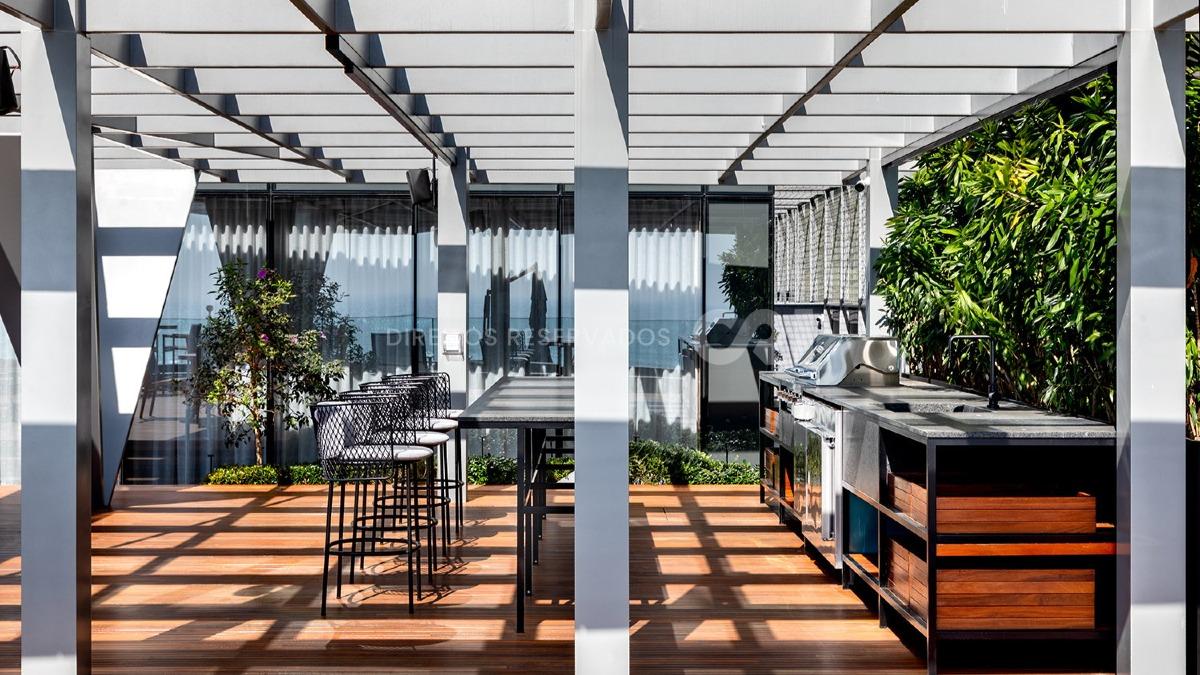 Apartamento com 4 Suítes no Copenhagen na Barra Sul em Balneário Camboriú