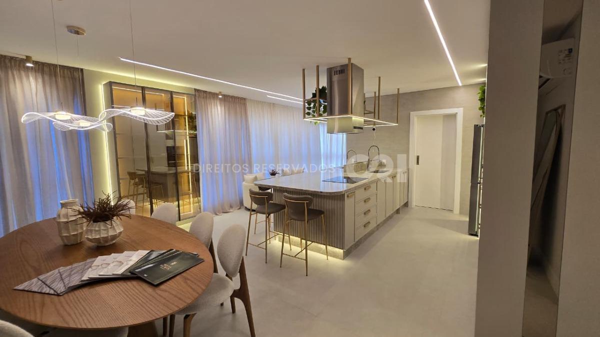 Apartamento com 4 Suítes no Imperia Del Mare em Meia Praia, Itapema