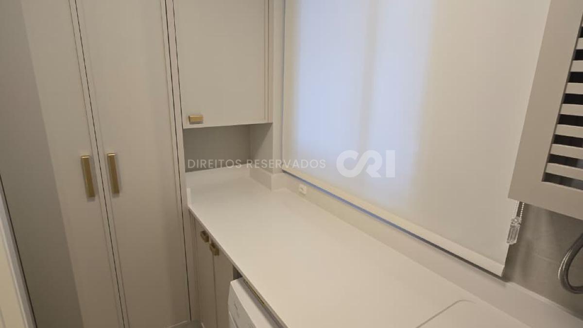 Apartamento com 4 Suítes no Imperia Del Mare em Meia Praia, Itapema