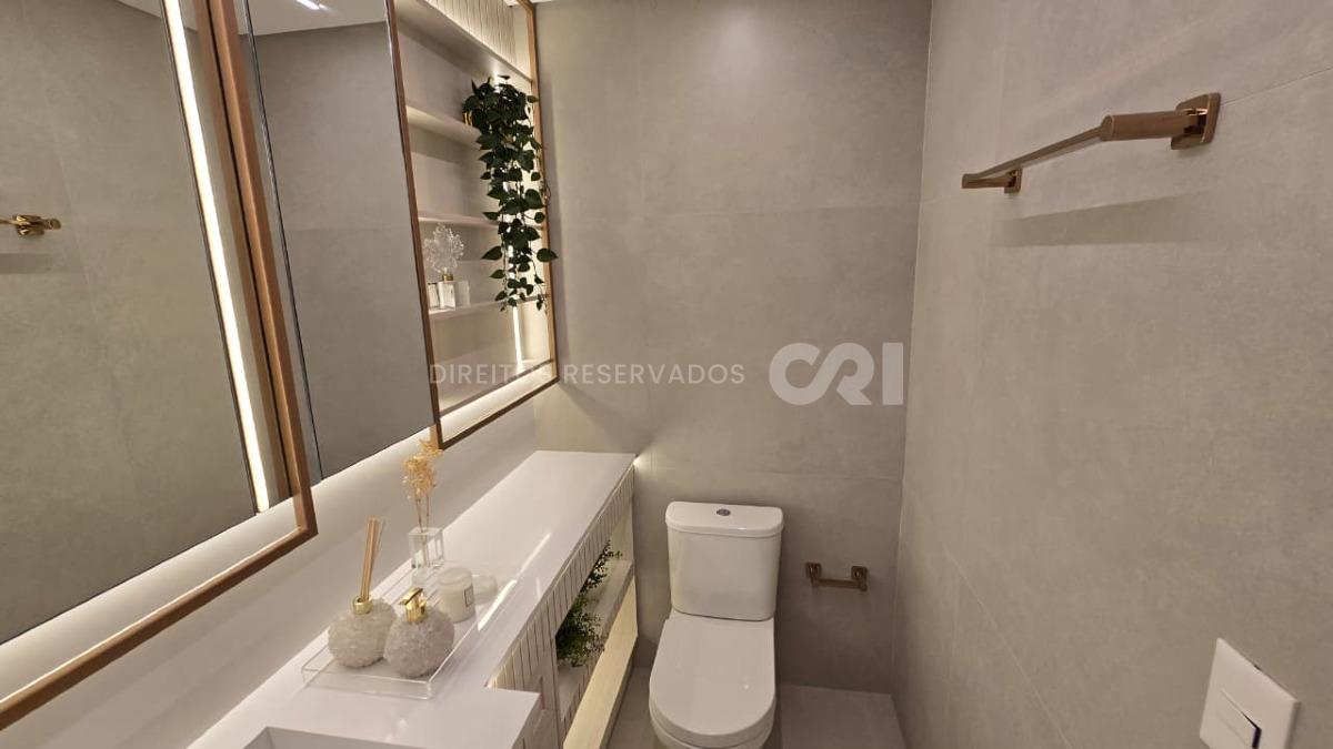 Apartamento com 4 Suítes no Imperia Del Mare em Meia Praia, Itapema