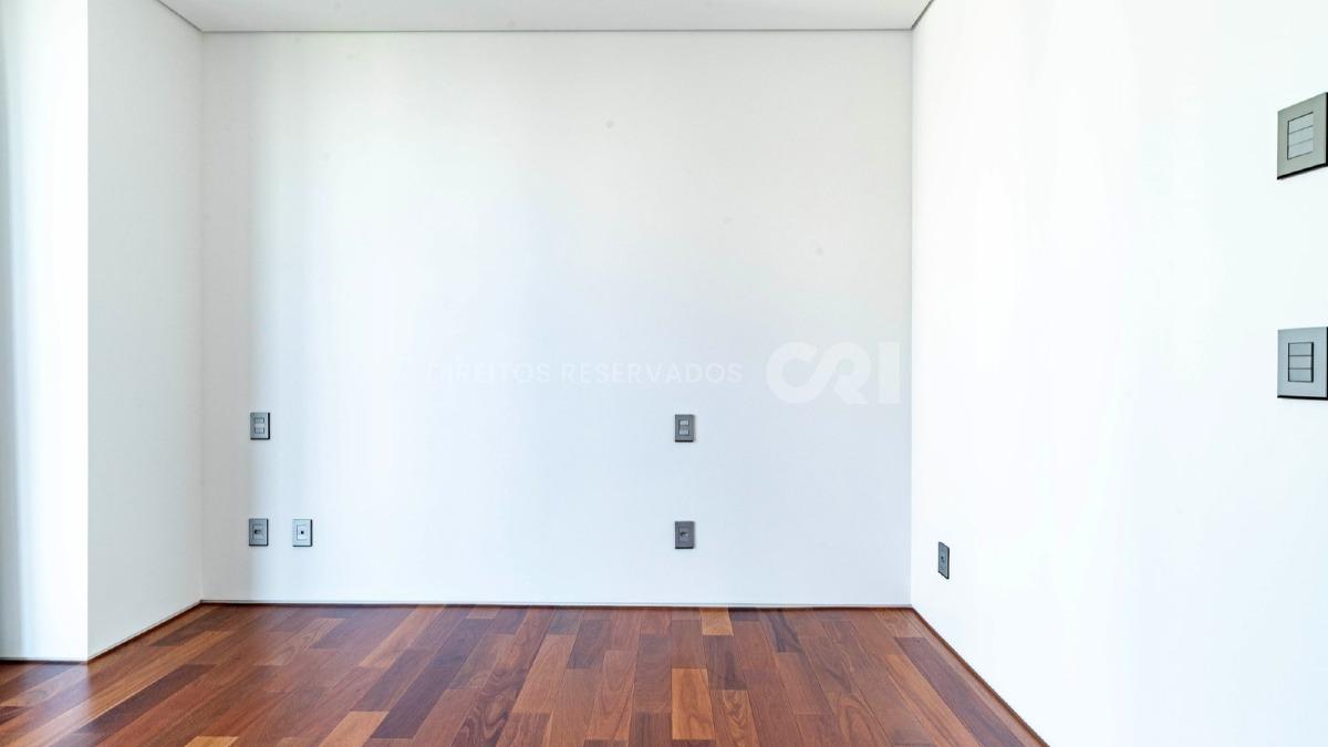 Apartamento com 4 Suítes no Copenhagen na Barra Sul, Balneário Camboriú