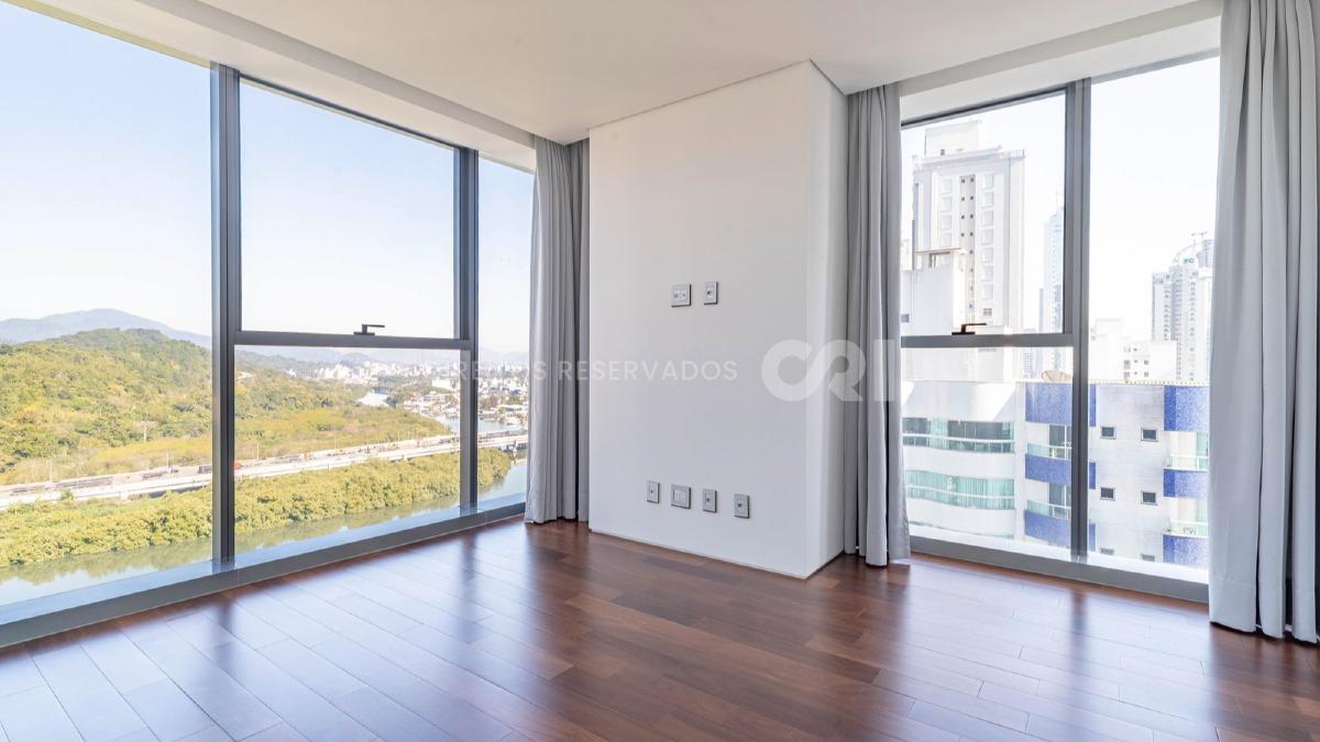 Apartamento com 4 Suítes no Copenhagen na Barra Sul, Balneário Camboriú