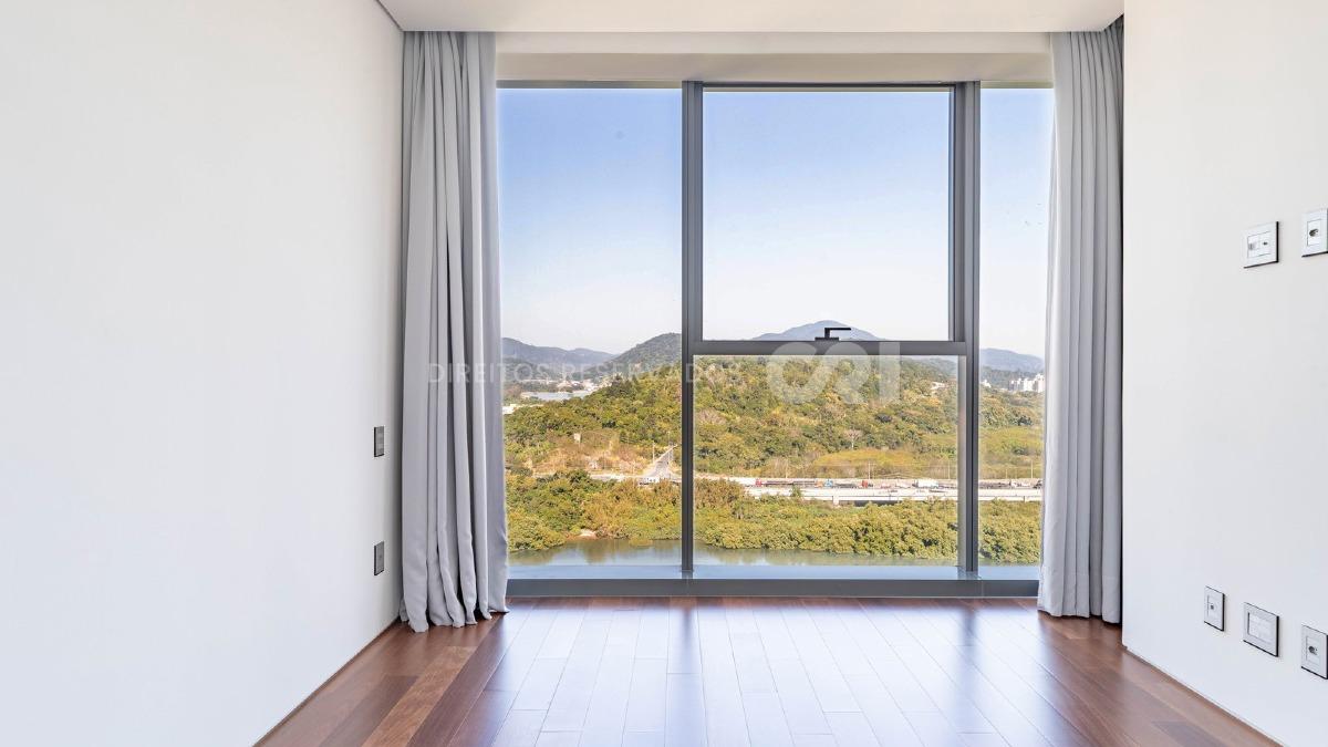 Apartamento com 4 Suítes no Copenhagen na Barra Sul, Balneário Camboriú