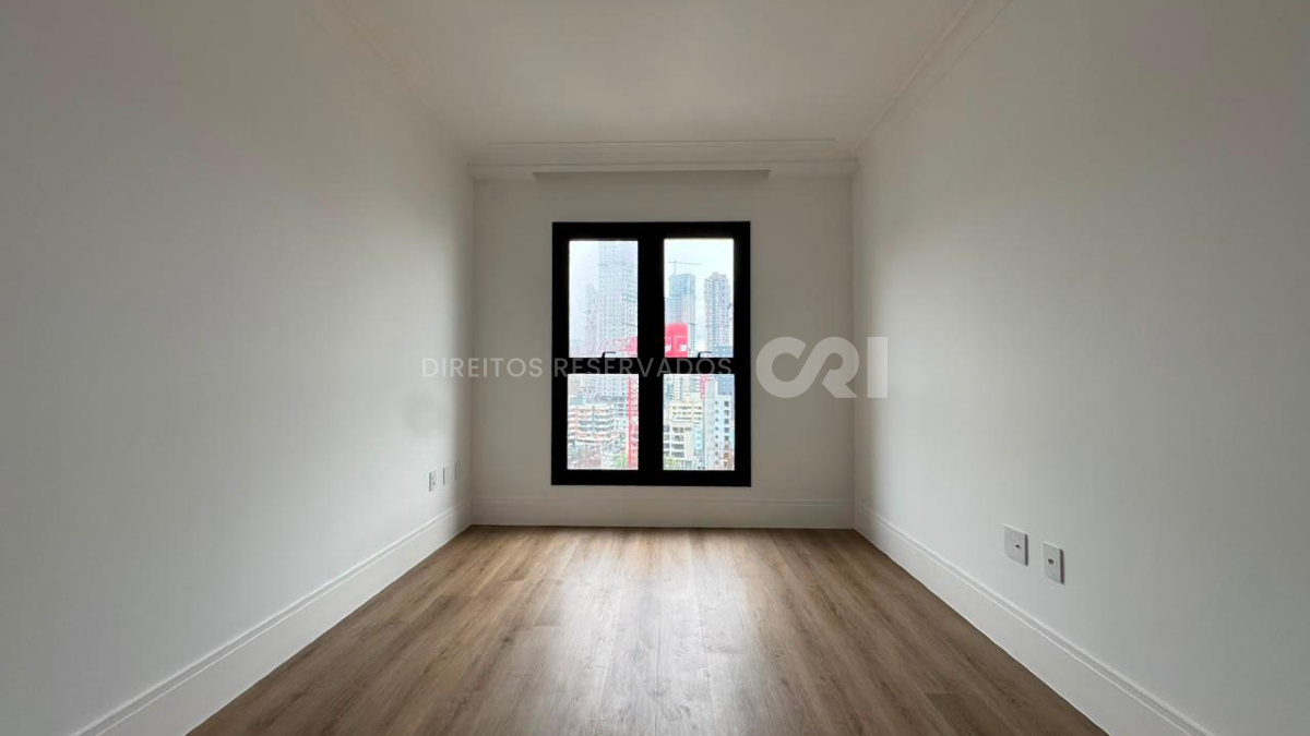 Apartamento com 3 suítes no edifício St. Clair Residence no Centro em Itapema