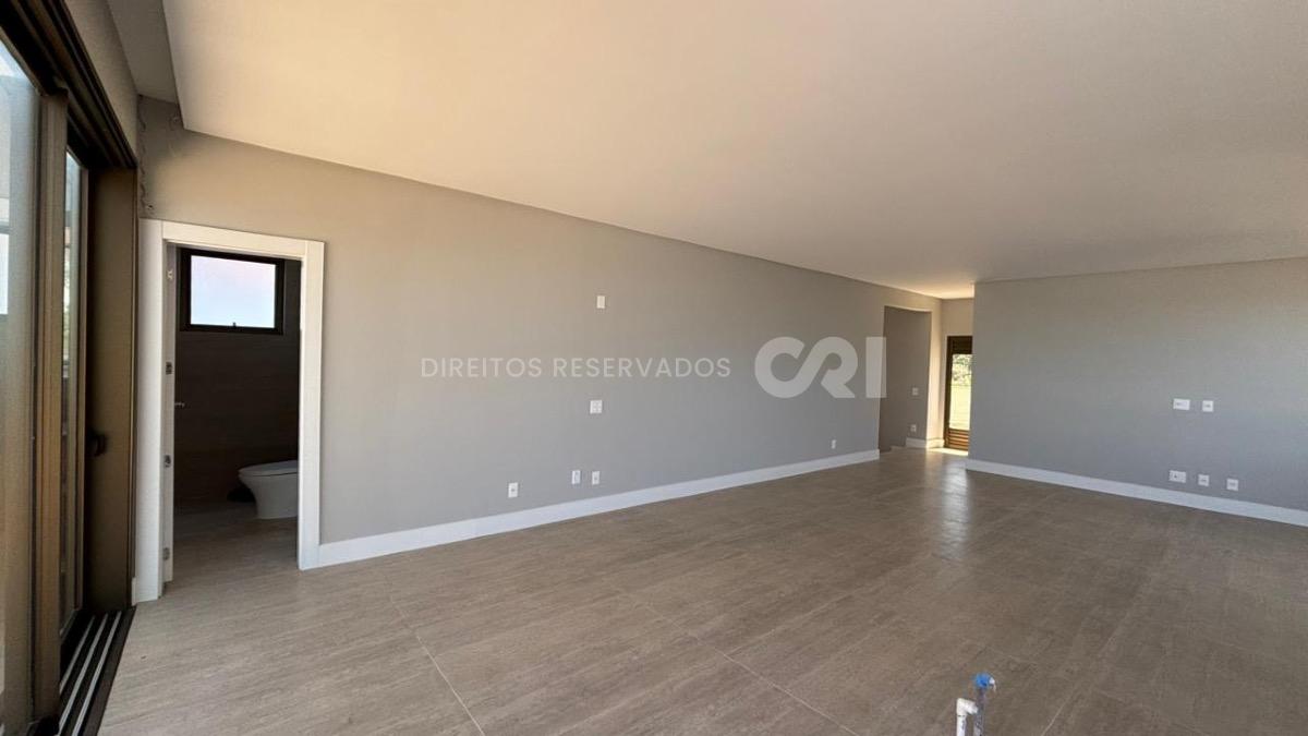 Duplex Concept com 4 Suítes e Piscina Privativa na Praia Brava em Itajaí