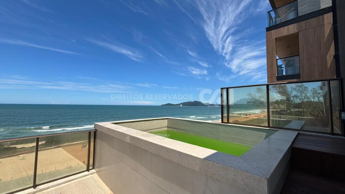 Duplex Concept com 4 Suítes e Piscina Privativa na Praia Brava em Itajaí