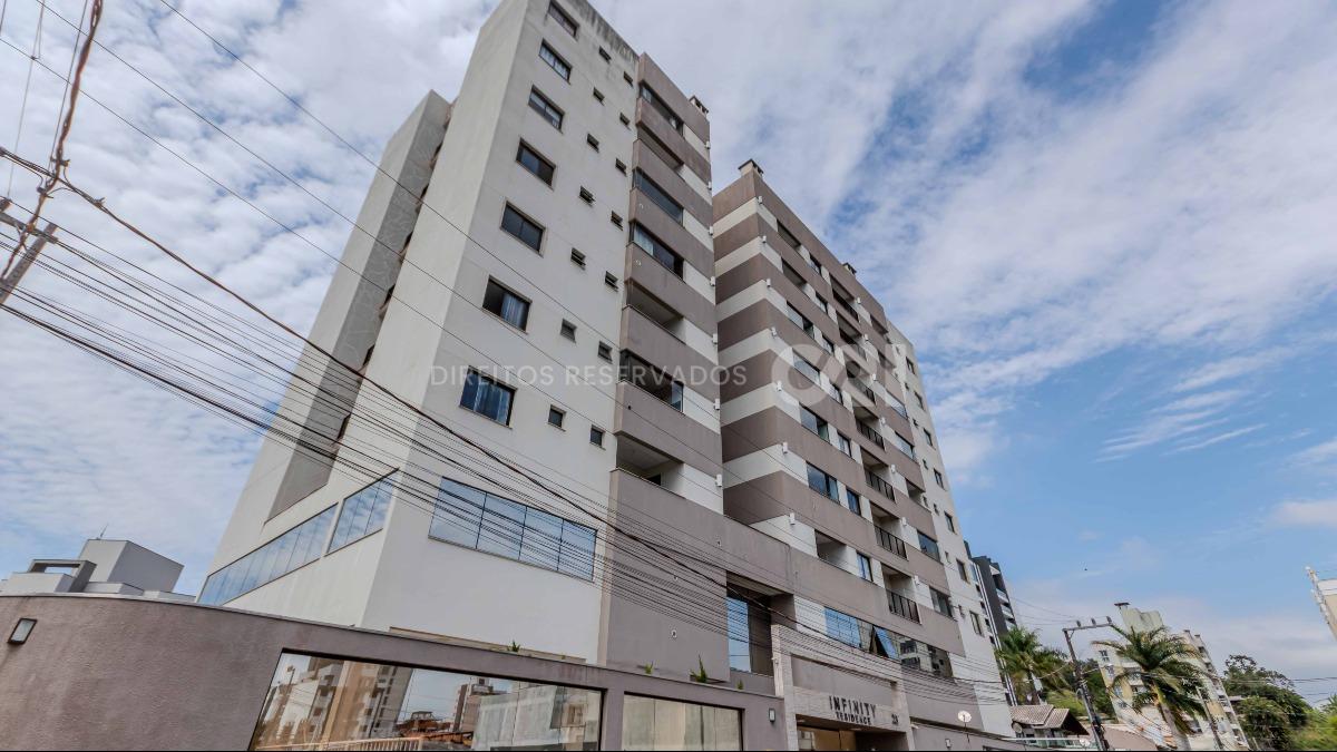Apartamento com 2 Dormitórios no Infinity Residencial no Bairro Francisco de Assis em Camboriú