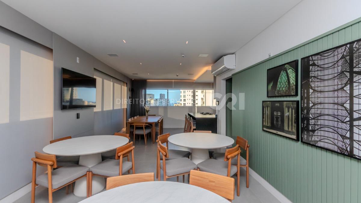 Apartamento com 3 Suítes no San Telmo no Centro de Balneário Camboriú