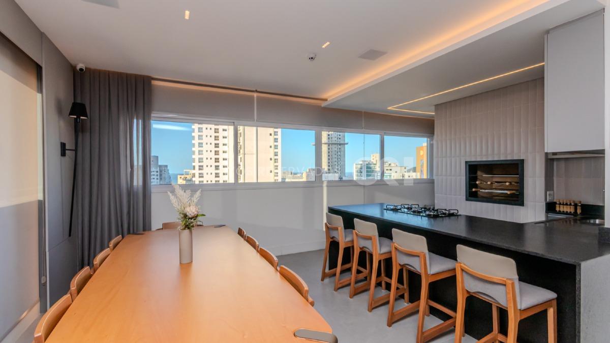 Apartamento com 3 Suítes no San Telmo no Centro de Balneário Camboriú