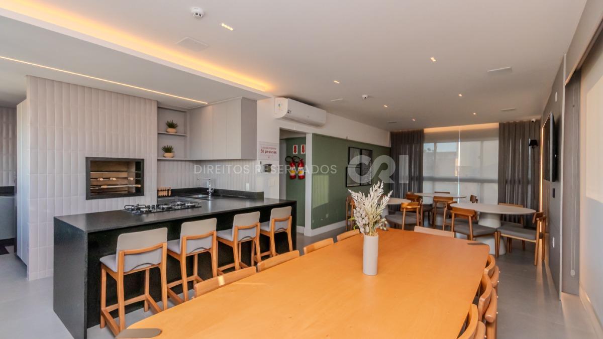 Apartamento com 3 Suítes no San Telmo no Centro de Balneário Camboriú
