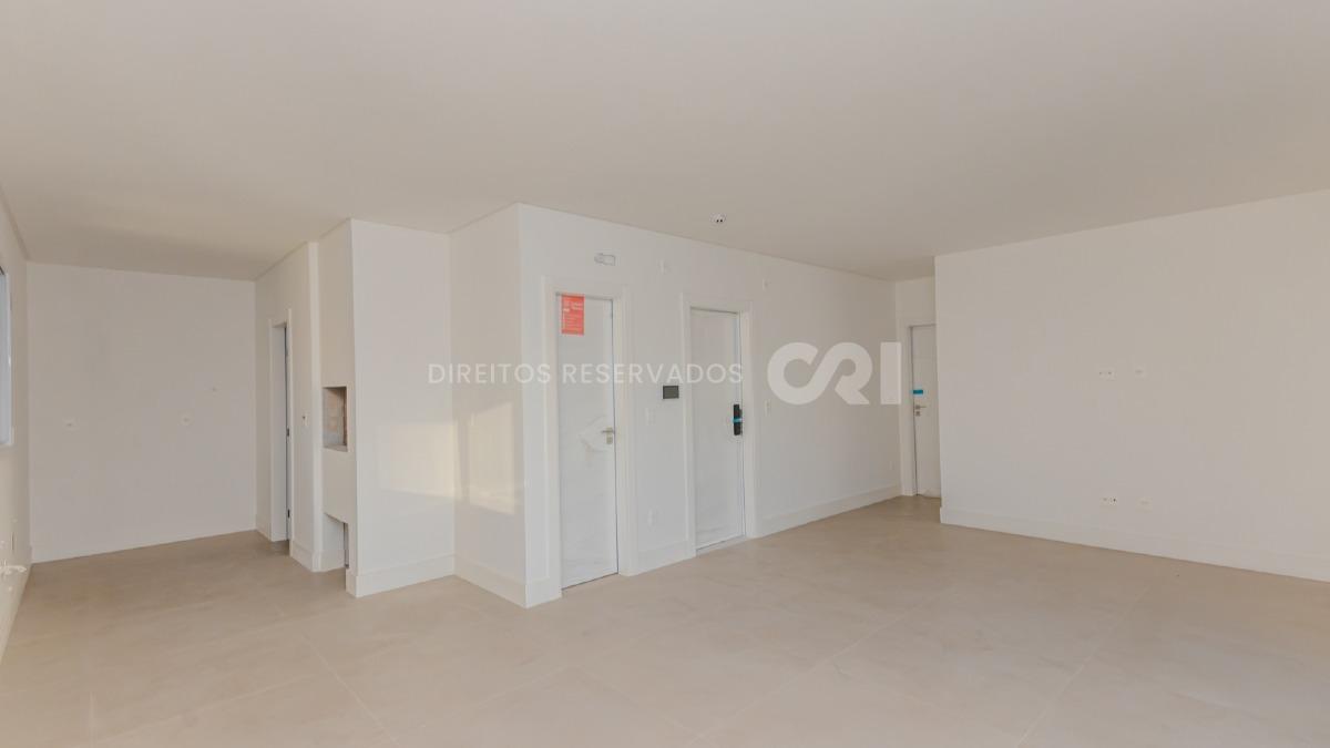 Apartamento com 3 Suítes no San Telmo no Centro de Balneário Camboriú