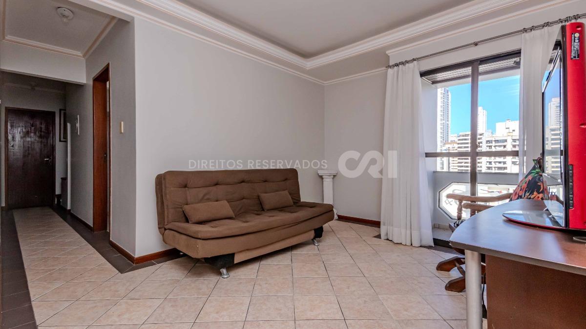 Cobertura Duplex com 3 Quartos e 1 suíte no Anne Christine Schmitz no Centro de Balneário Camboriú