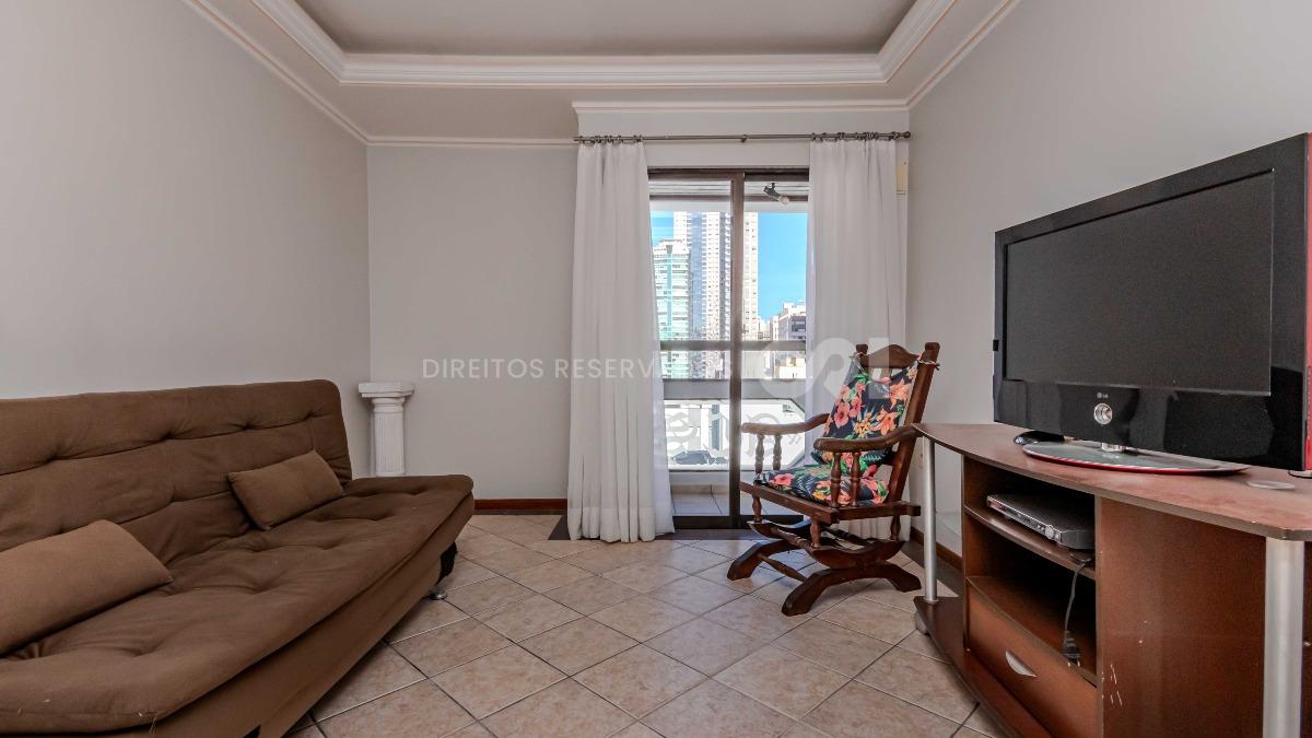 Cobertura Duplex com 3 Quartos e 1 suíte no Anne Christine Schmitz no Centro de Balneário Camboriú