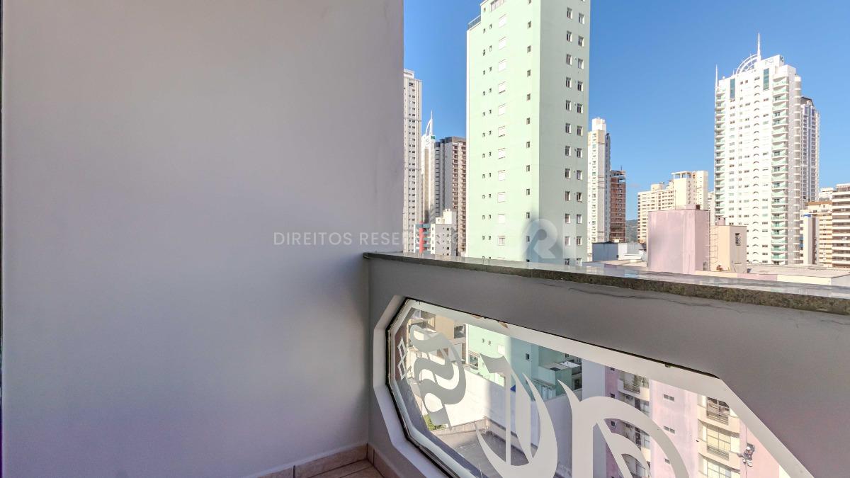 Cobertura Duplex com 3 Quartos e 1 suíte no Anne Christine Schmitz no Centro de Balneário Camboriú