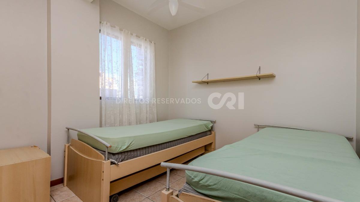 Cobertura Duplex com 3 Quartos e 1 suíte no Anne Christine Schmitz no Centro de Balneário Camboriú