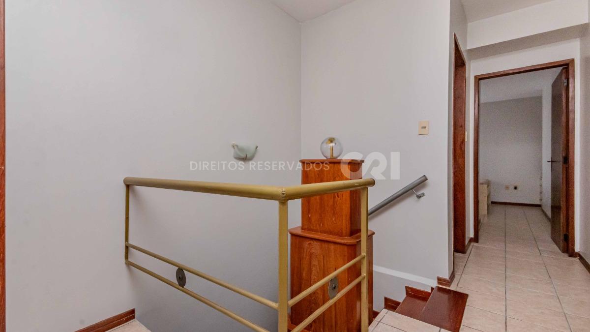 Cobertura Duplex com 3 Quartos e 1 suíte no Anne Christine Schmitz no Centro de Balneário Camboriú