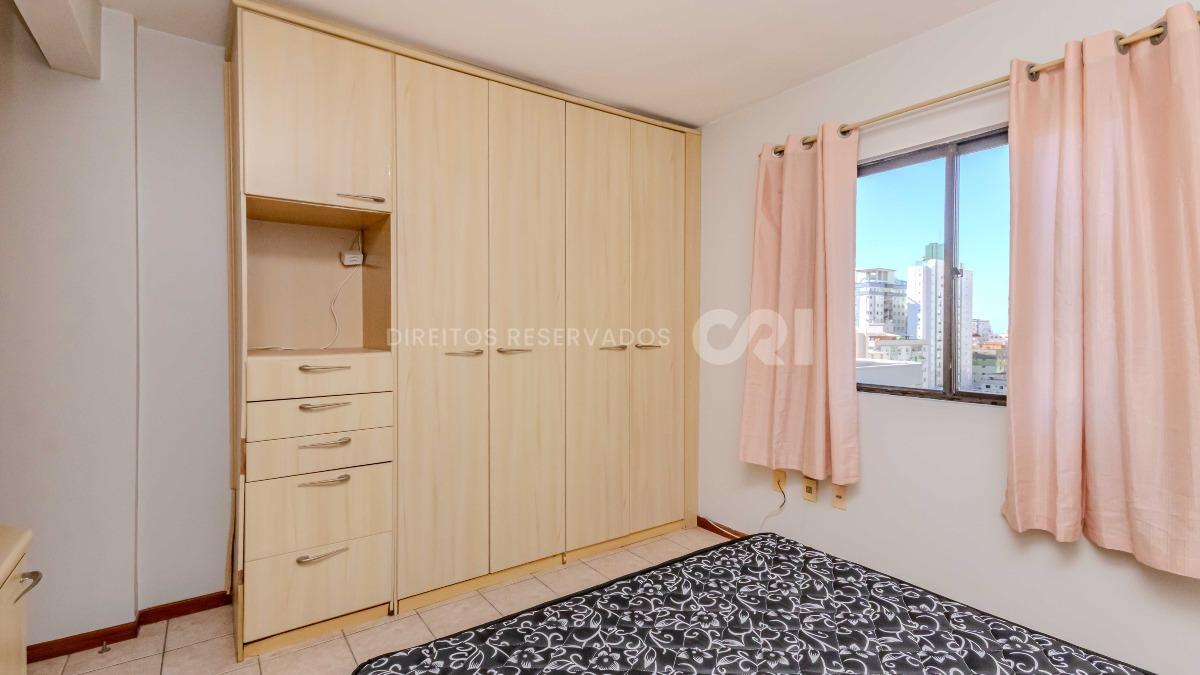 Cobertura Duplex com 3 Quartos e 1 suíte no Anne Christine Schmitz no Centro de Balneário Camboriú