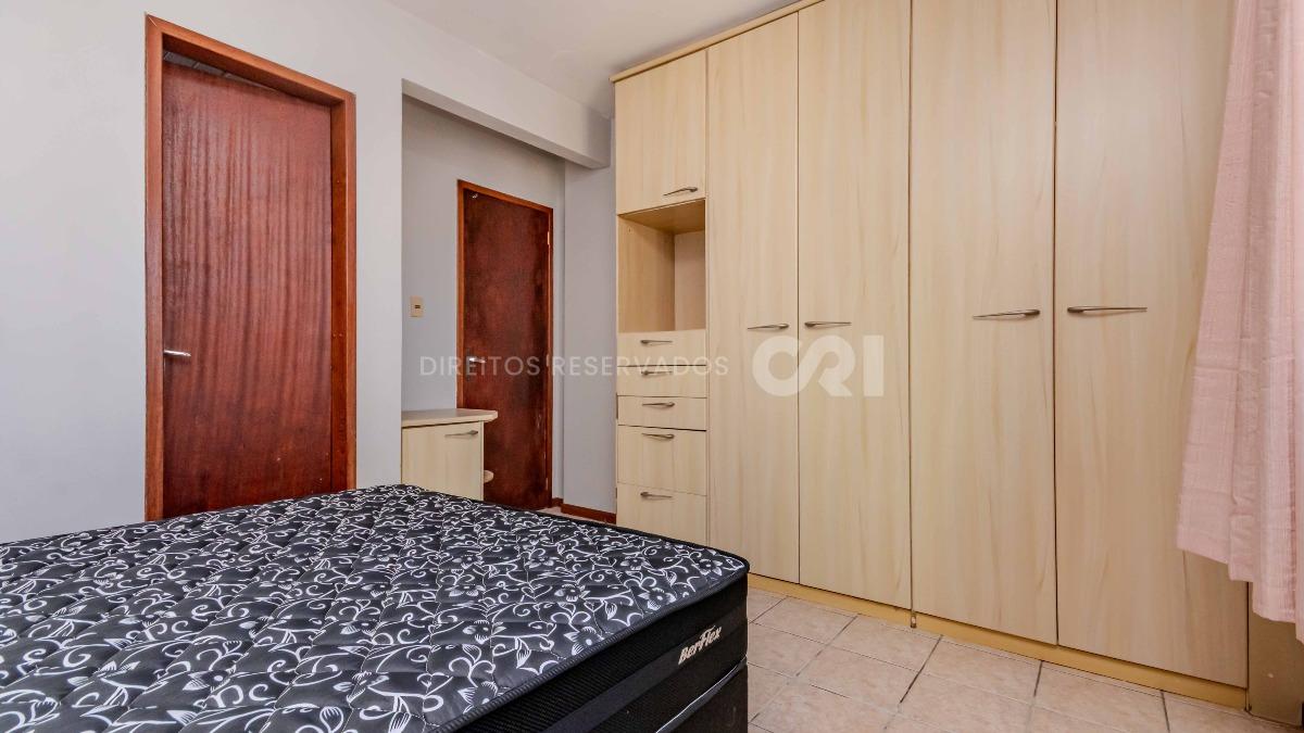 Cobertura Duplex com 3 Quartos e 1 suíte no Anne Christine Schmitz no Centro de Balneário Camboriú