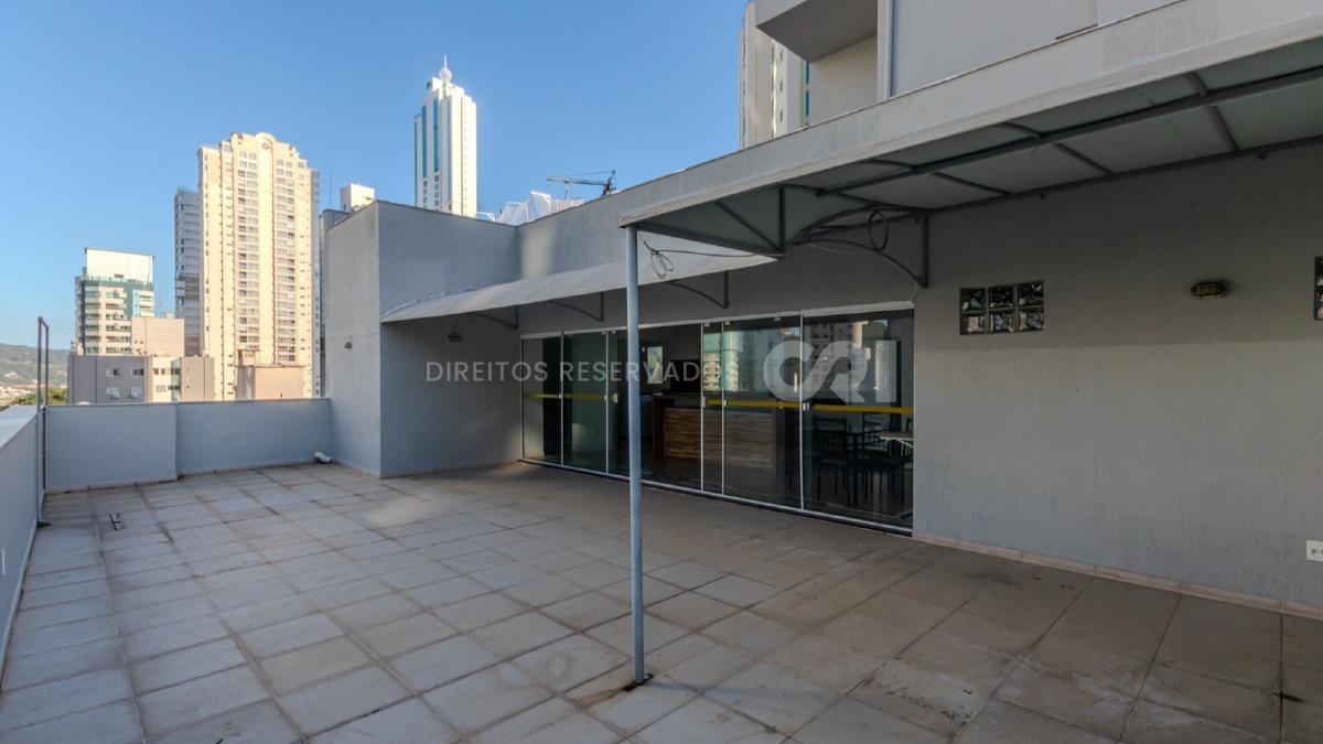 Cobertura com 3 Quartos no Pablo Neruda no Centro de Balneário Camboriú