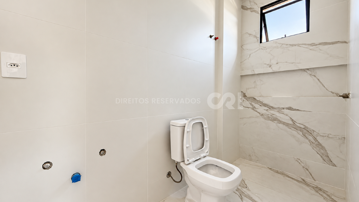 Apartamento Duplex Frente Mar com 3 Suítes no La Plage em Cabeçudas, Itajaí