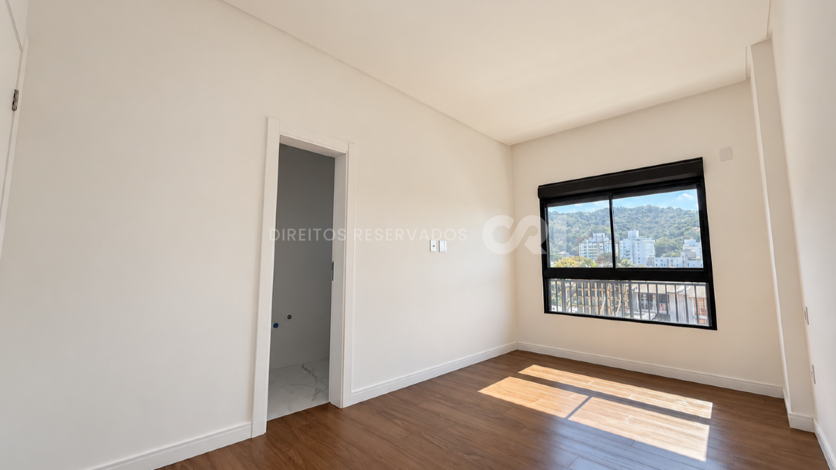 Apartamento Duplex Frente Mar com 3 Suítes no La Plage em Cabeçudas, Itajaí