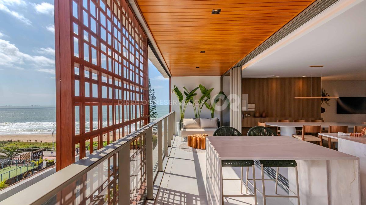 Apartamento Frente Mar com 3 Suítes no Tirreno Residenziale na Praia Brava em Itajaí