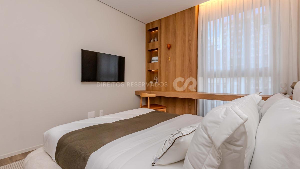 Apartamento Frente Mar com 3 Suítes no Tirreno Residenziale na Praia Brava em Itajaí
